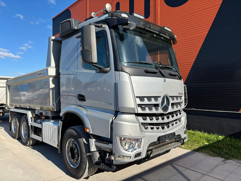 Mercedes-Benz Arocs 2658 6x4 RETARDER / BOX L=4541mm - Sklápač: obrázok 3 Mercedes-Benz Arocs 2658 6x4 RETARDER / BOX L=4541mm - Sklápač: obrázok 3
