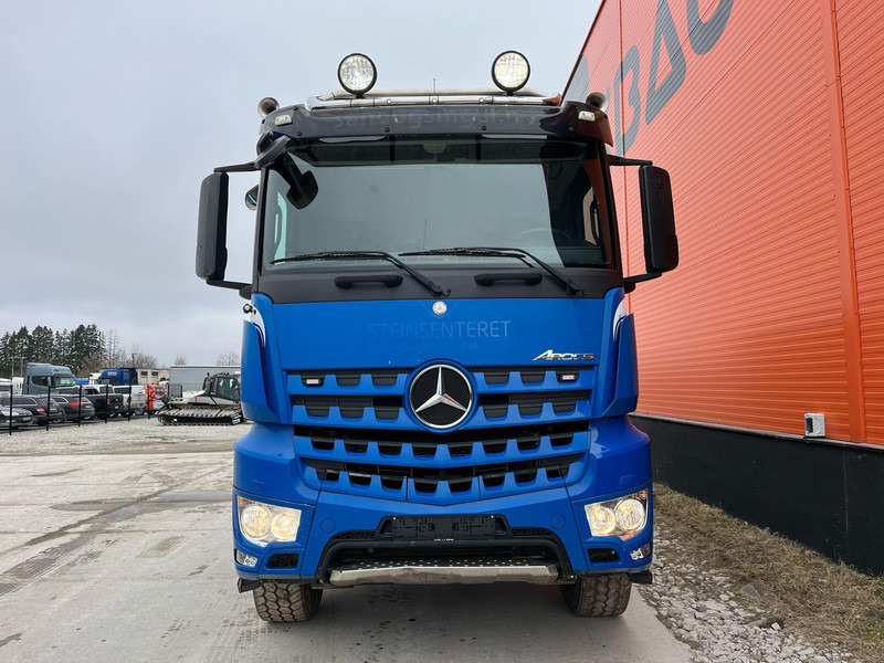 Mercedes-Benz Arocs 3251 8x4 RETARDER / FULL STEEL / BOX L=5605 mm - Sklápač: obrázok 3 Mercedes-Benz Arocs 3251 8x4 RETARDER / FULL STEEL / BOX L=5605 mm - Sklápač: obrázok 3