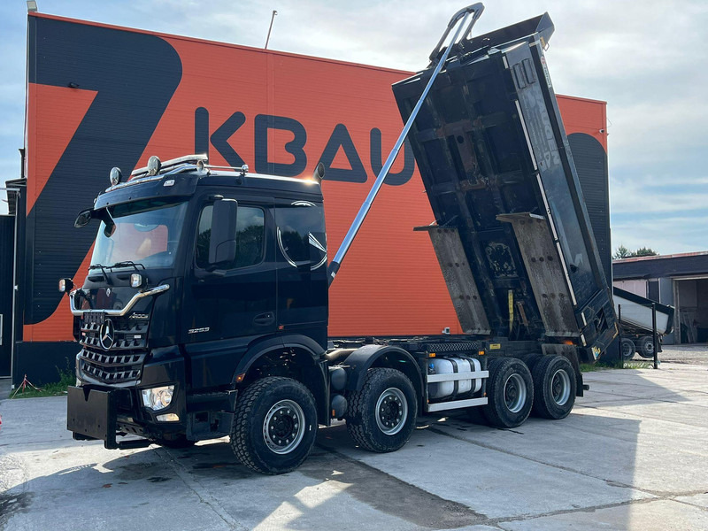 Mercedes-Benz Arocs 3253 8x4 2019 - Sklápač: obrázok 2 Mercedes-Benz Arocs 3253 8x4 2019 - Sklápač: obrázok 2
