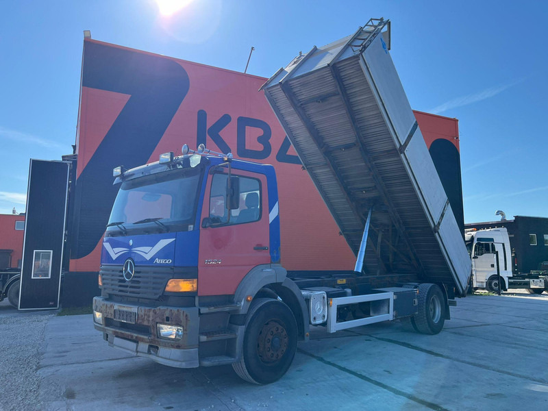Mercedes-Benz Atego 1828 4x2 FULL STEEL / BOX L=6481 mm - Sklápač: obrázok 2 Mercedes-Benz Atego 1828 4x2 FULL STEEL / BOX L=6481 mm - Sklápač: obrázok 2