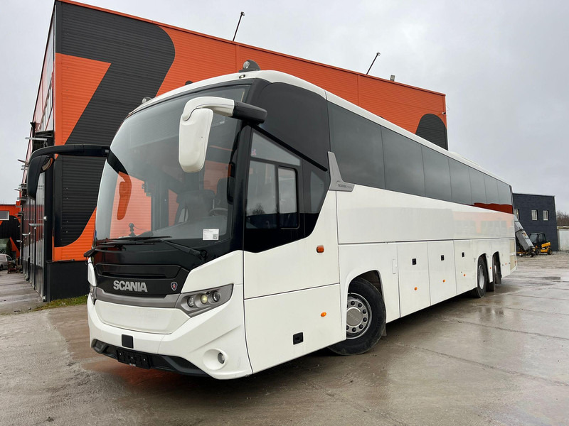 Scania K 450 6x2*4 Interlink 55 SEATS / AC / AUXILIARY HEATING / WHEELCHAIR LIFT / WC - Autokar: obrázok 3 Scania K 450 6x2*4 Interlink 55 SEATS / AC / AUXILIARY HEATING / WHEELCHAIR LIFT / WC - Autokar: obrázok 3