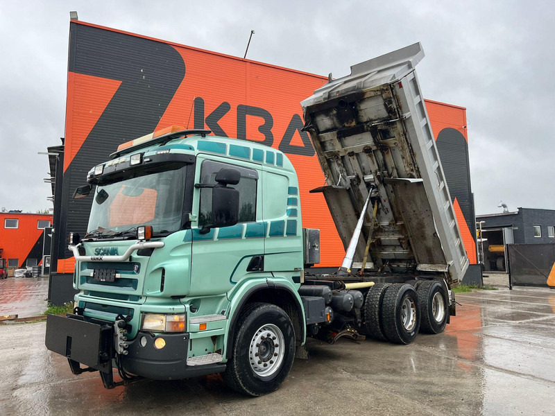 Scania P 420 6x4 UNDERBODY SCRAPER / RETARDER / BOX L=4947 mm - Sklápač: obrázok 2 Scania P 420 6x4 UNDERBODY SCRAPER / RETARDER / BOX L=4947 mm - Sklápač: obrázok 2
