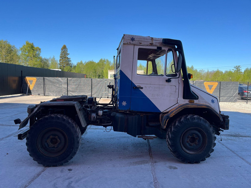 Mercedes-Benz Unimog U130 4x4 - Ťahač: obrázok 5 Mercedes-Benz Unimog U130 4x4 - Ťahač: obrázok 5
