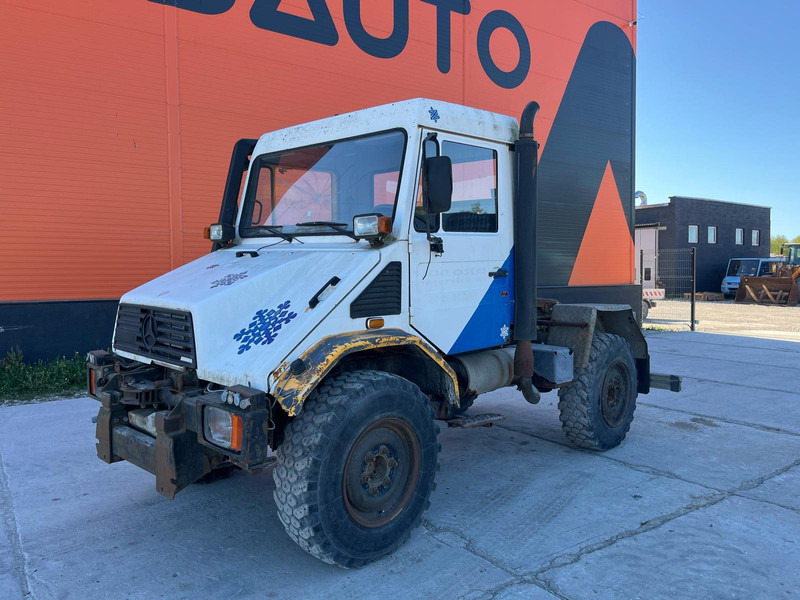 Mercedes-Benz Unimog U130 4x4 - Ťahač: obrázok 2 Mercedes-Benz Unimog U130 4x4 - Ťahač: obrázok 2