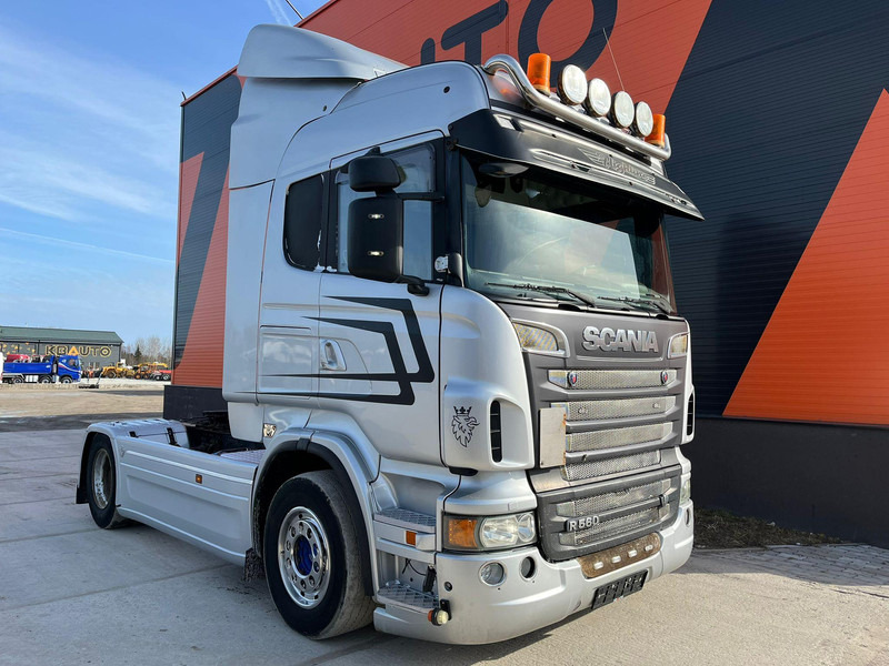 Scania R 560 4x2 CUSTOM INTERIOR - Ťahač: obrázok 4 Scania R 560 4x2 CUSTOM INTERIOR - Ťahač: obrázok 4