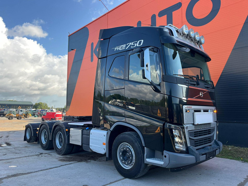Volvo FH 16 750 8x4 GCW 90 ton / DOLLY / RETARDER - Ťahač: obrázok 3 Volvo FH 16 750 8x4 GCW 90 ton / DOLLY / RETARDER - Ťahač: obrázok 3