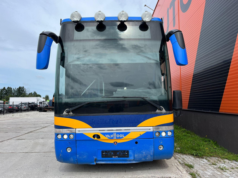 Van Hool Scania K 400 T 9 6x2*4 WC / AC / WEBASTO / FRIDGE / LUGGAGE BOX WITH LIFT / WHEELCHAIR LIFT - Autokar: obrázok 3 Van Hool Scania K 400 T 9 6x2*4 WC / AC / WEBASTO / FRIDGE / LUGGAGE BOX WITH LIFT / WHEELCHAIR LIFT - Autokar: obrázok 3