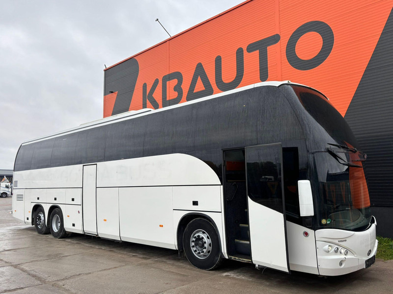 Volvo B12B Beulas Glory 6x2*4 61 SEATS / AC / AUXILIARY HEATING / WC - Autokar: obrázok 1 Volvo B12B Beulas Glory 6x2*4 61 SEATS / AC / AUXILIARY HEATING / WC - Autokar: obrázok 1