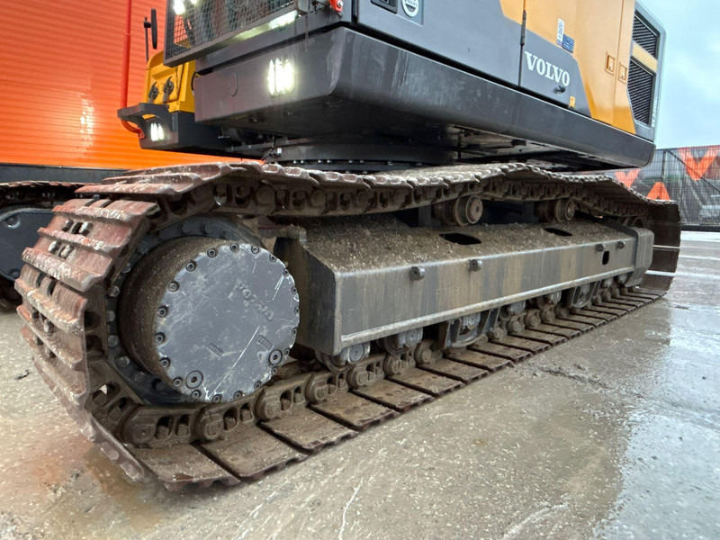 Leasing Volvo EC 220 EL ROTOTILT / CENTRAL LUBRICATION / AC / WEBASTO Volvo EC 220 EL ROTOTILT / CENTRAL LUBRICATION / AC / WEBASTO: obrázok 15 Leasing Volvo EC 220 EL ROTOTILT / CENTRAL LUBRICATION / AC / WEBASTO Volvo EC 220 EL ROTOTILT / CENTRAL LUBRICATION / AC / WEBASTO: obrázok 15