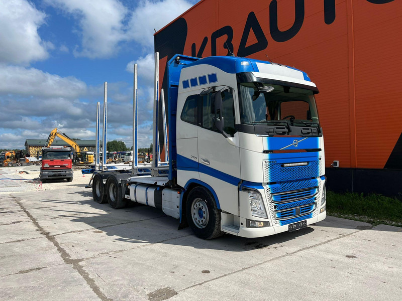 Volvo FH 16 750 6x4 HYDRAULICS - Nákladné vozidlo na prepravu dreva, Auto s hydraulickou rukou: obrázok 3 Volvo FH 16 750 6x4 HYDRAULICS - Nákladné vozidlo na prepravu dreva, Auto s hydraulickou rukou: obrázok 3