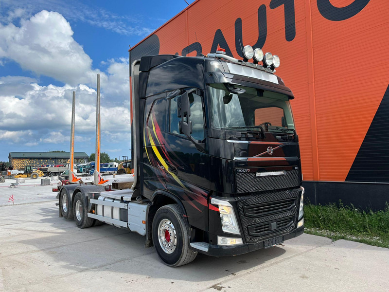 Volvo FH 540 6x4 TANDEM AXLE LIFT - Nákladné vozidlo na prepravu dreva, Auto s hydraulickou rukou: obrázok 4 Volvo FH 540 6x4 TANDEM AXLE LIFT - Nákladné vozidlo na prepravu dreva, Auto s hydraulickou rukou: obrázok 4