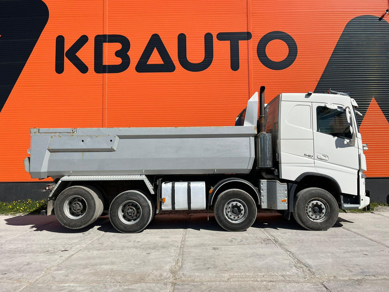 Volvo FH 540 8x4 RETARDER / TANDEM AXLE LIFT / BIG AXLES / BOX L=5704 mm - Sklápač: obrázok 5 Volvo FH 540 8x4 RETARDER / TANDEM AXLE LIFT / BIG AXLES / BOX L=5704 mm - Sklápač: obrázok 5