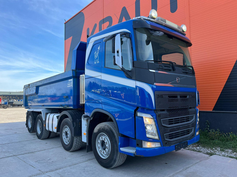 Volvo FH 540 8x4 TANDEM AXLE LIFT / BIG AXLES / BOX L=5712 mm - Sklápač: obrázok 4 Volvo FH 540 8x4 TANDEM AXLE LIFT / BIG AXLES / BOX L=5712 mm - Sklápač: obrázok 4