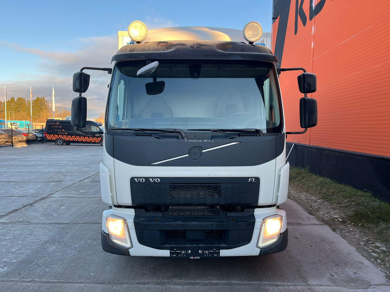 Volvo FL 250 4x2 THERMOKING R452A / BOX L=8175 mm - Chladirenské nákladné vozidlo: obrázok 3 Volvo FL 250 4x2 THERMOKING R452A / BOX L=8175 mm - Chladirenské nákladné vozidlo: obrázok 3