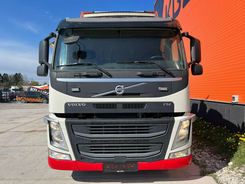 Volvo FM 460 8x2*6 HIAB 302E-6 / PLATFORM L=6721 mm - Valníkový/ Plošinový nákladný automobil, Auto s hydraulickou rukou: obrázok 3 Volvo FM 460 8x2*6 HIAB 302E-6 / PLATFORM L=6721 mm - Valníkový/ Plošinový nákladný automobil, Auto s hydraulickou rukou: obrázok 3