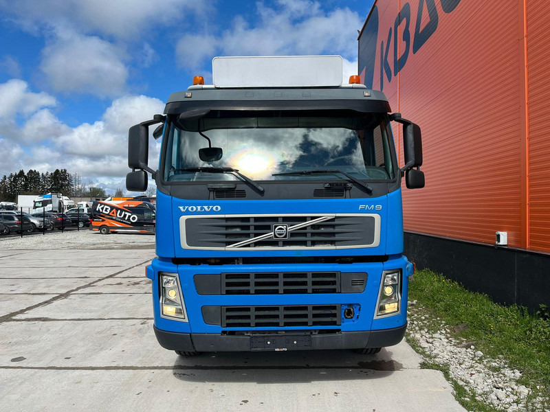 Volvo FM 9 300 6x2*4 HIAB 085D-3 / PLATFORM L=6320 mm - Valníkový/ Plošinový nákladný automobil, Auto s hydraulickou rukou: obrázok 3 Volvo FM 9 300 6x2*4 HIAB 085D-3 / PLATFORM L=6320 mm - Valníkový/ Plošinový nákladný automobil, Auto s hydraulickou rukou: obrázok 3