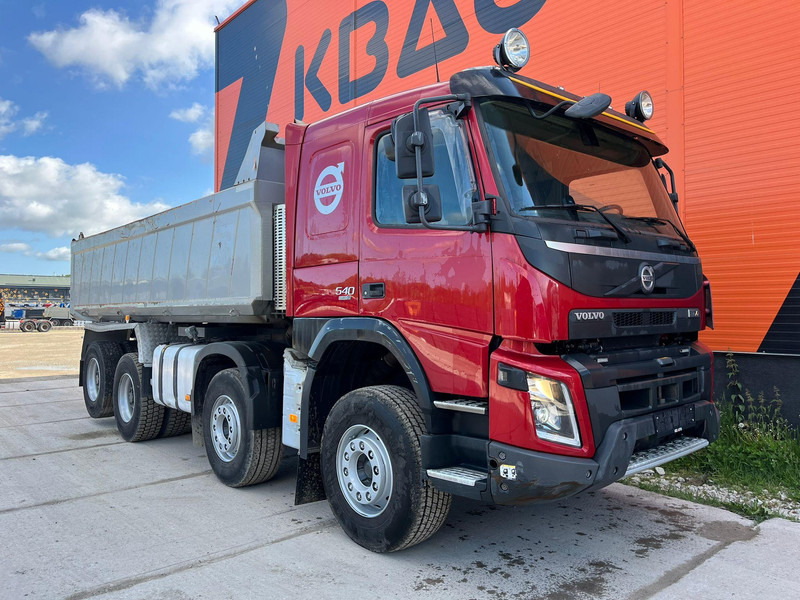 Volvo FMX 540 8x4 RETARDER / TANDEM AXLE LIFT / BIG AXLES - Sklápač: obrázok 4 Volvo FMX 540 8x4 RETARDER / TANDEM AXLE LIFT / BIG AXLES - Sklápač: obrázok 4