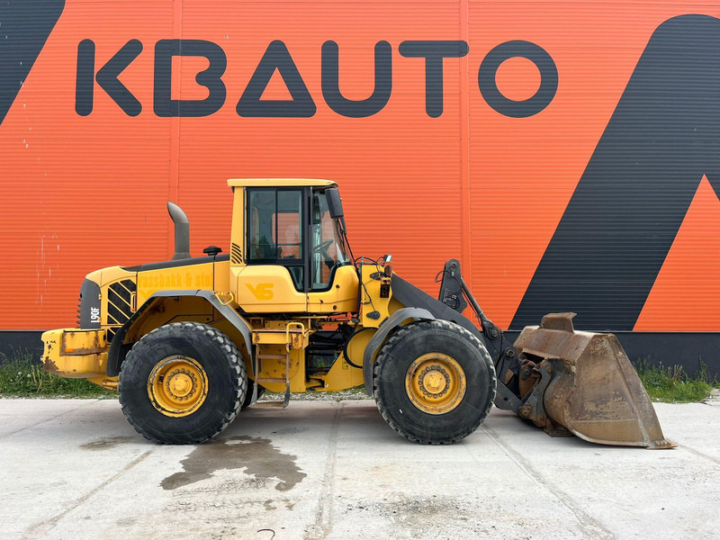 Volvo L 90 F 4x4 CENTRAL LUBRICATION / AC - Kolesový nakladač: obrázok 5 Volvo L 90 F 4x4 CENTRAL LUBRICATION / AC - Kolesový nakladač: obrázok 5