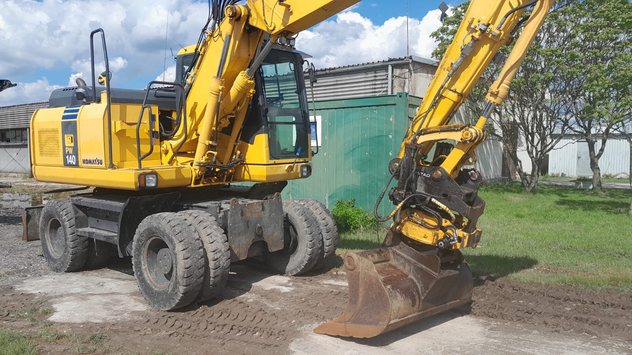 KOMATSU PW 140-7 - Kolesové rýpadlo: obrázok 4 KOMATSU PW 140-7 - Kolesové rýpadlo: obrázok 4