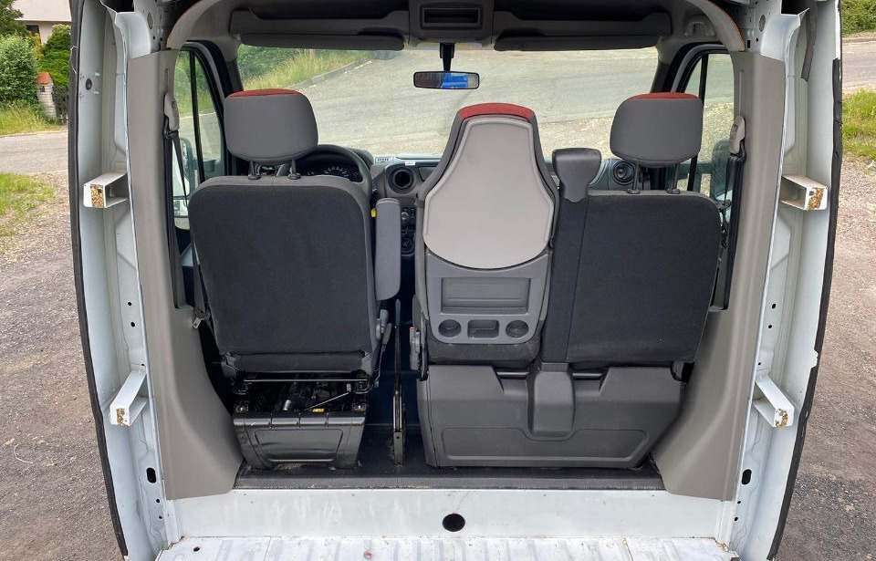 Podvozek s kabinou, Dodávka Renault Master: obrázok 14 Podvozek s kabinou, Dodávka Renault Master: obrázok 14