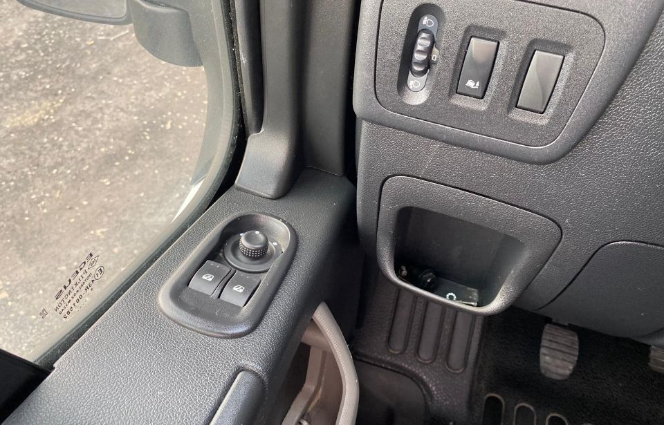 Podvozek s kabinou, Dodávka Renault Master: obrázok 11 Podvozek s kabinou, Dodávka Renault Master: obrázok 11