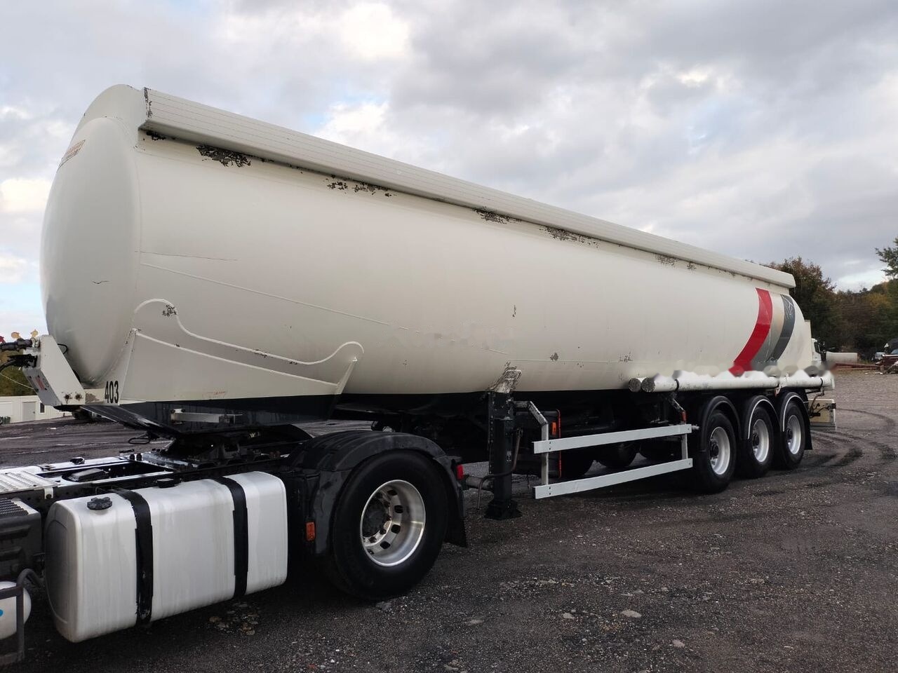 Cisternový náves na prepravu palivo Trailor TX34: obrázok 6