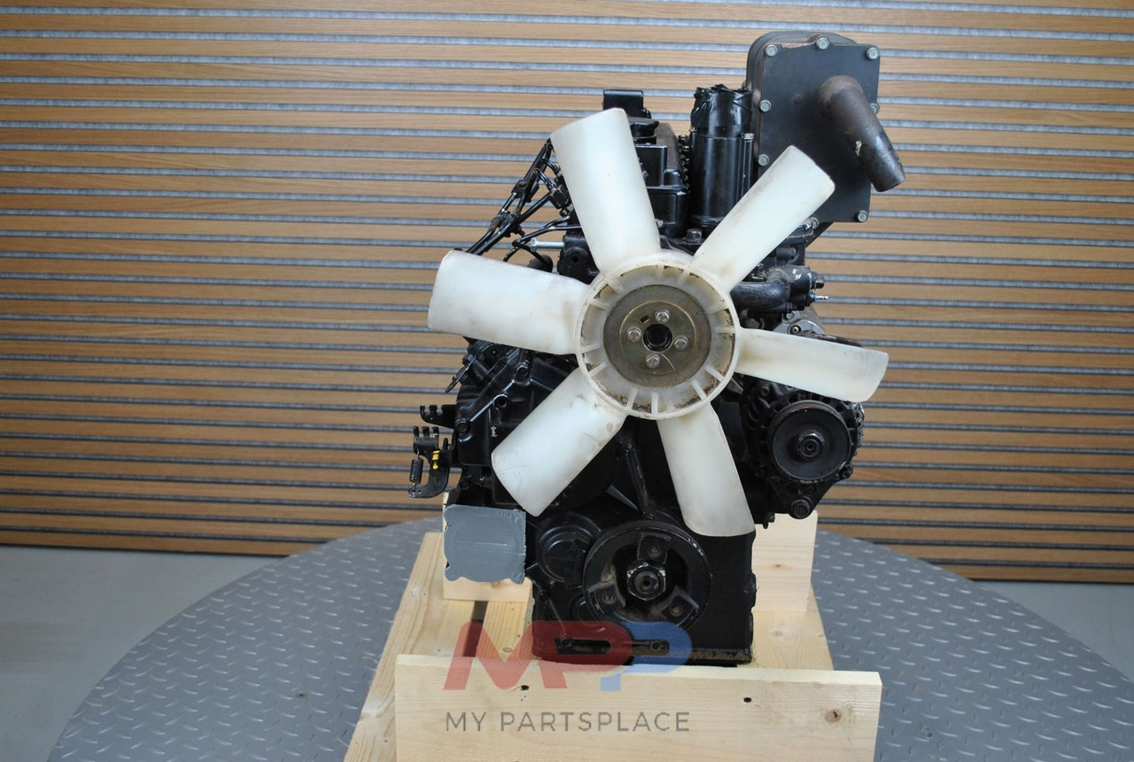 Shibaura Shibaura N844 - Motor: obrázok 5 Shibaura Shibaura N844 - Motor: obrázok 5