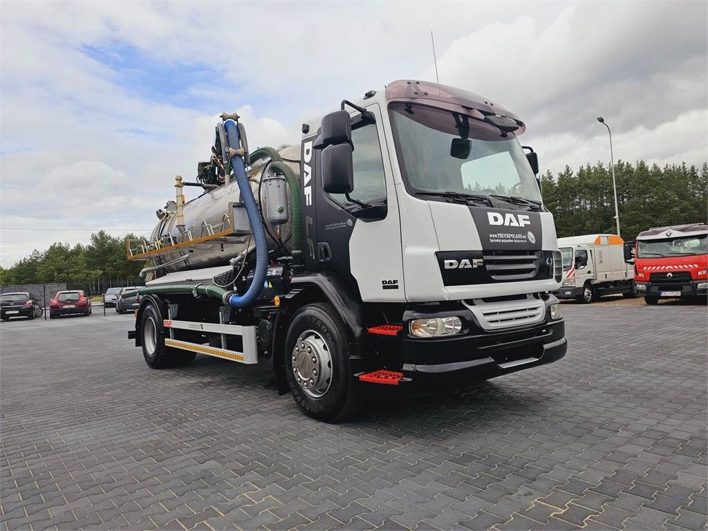 DAF WUKO SCK-4HW for collecting waste liquid separator - Fekálne vozidlo: obrázok 2 DAF WUKO SCK-4HW for collecting waste liquid separator - Fekálne vozidlo: obrázok 2