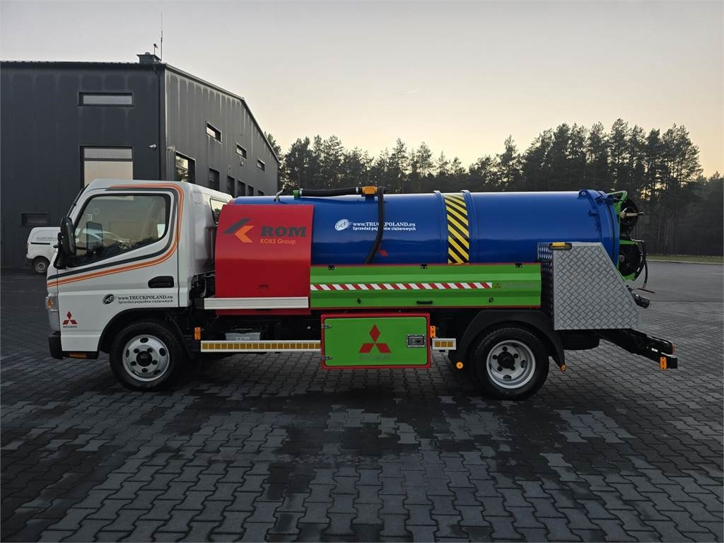 Mitsubishi ROM KOKS SMART COMBI WUKO HOT WATER FOR CLEANING S - Komunálne/ Špeciálne stroje: obrázok 4 Mitsubishi ROM KOKS SMART COMBI WUKO HOT WATER FOR CLEANING S - Komunálne/ Špeciálne stroje: obrázok 4