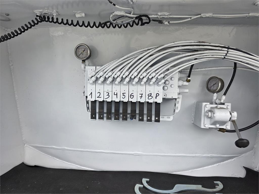 Cisternový náves Lambrecht WELGRO fodder, flour, wheat, corn, grain: obrázok 14 Cisternový náves Lambrecht WELGRO fodder, flour, wheat, corn, grain: obrázok 14