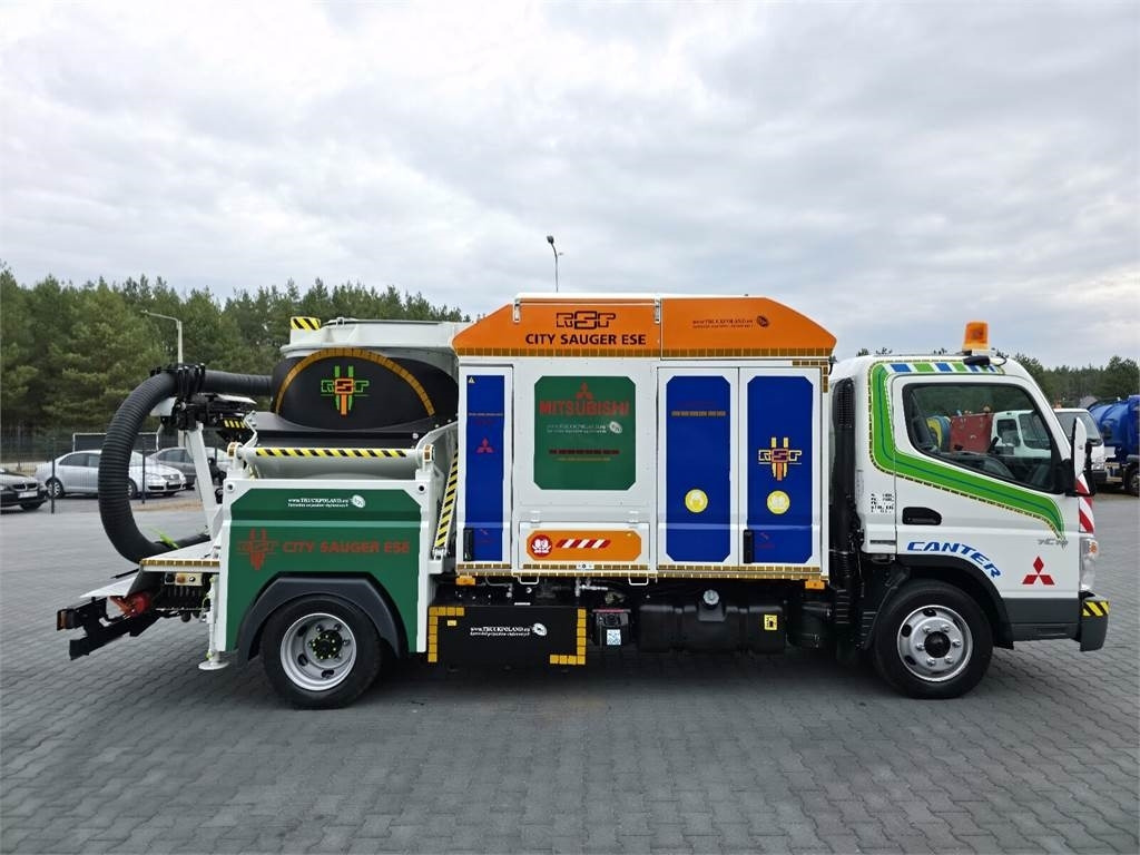 Fekálne vozidlo Mitsubishi CANTER odkurzacz koparka ssąca Saugbagger CITY SAU: obrázok 7 Fekálne vozidlo Mitsubishi CANTER odkurzacz koparka ssąca Saugbagger CITY SAU: obrázok 7