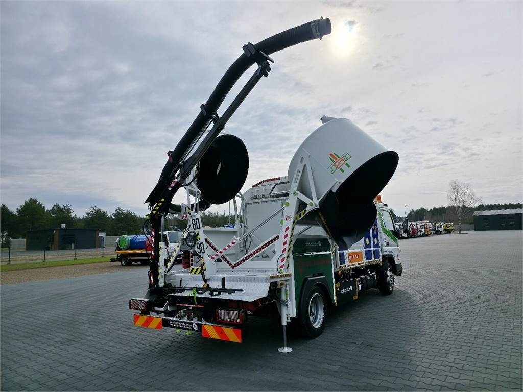 Mitsubishi CANTER odkurzacz koparka ssąca Saugbagger CITY SAU - Fekálne vozidlo: obrázok 1 Mitsubishi CANTER odkurzacz koparka ssąca Saugbagger CITY SAU - Fekálne vozidlo: obrázok 1