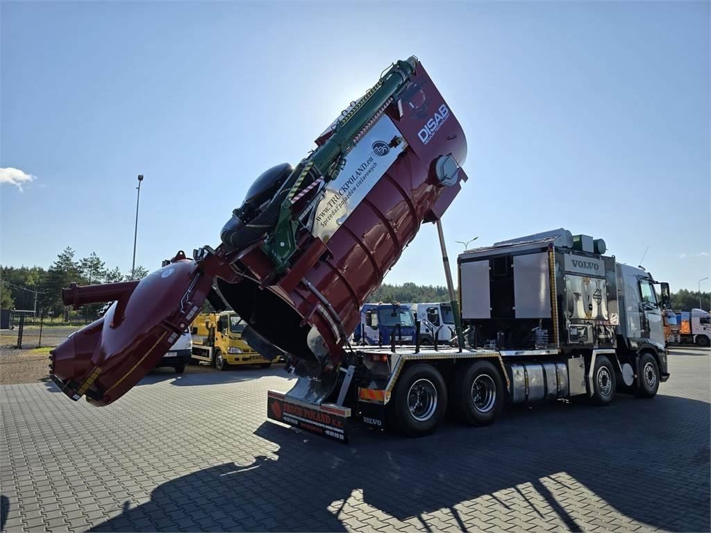 Volvo Disab Centurion vacuum suction loader - Fekálne vozidlo: obrázok 1 Volvo Disab Centurion vacuum suction loader - Fekálne vozidlo: obrázok 1