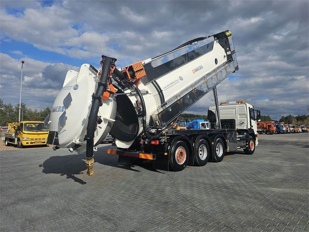 Volvo WUKO ADR ROLBA FOR CLEANING CHANNELS COMBI - Fekálne vozidlo: obrázok 2 Volvo WUKO ADR ROLBA FOR CLEANING CHANNELS COMBI - Fekálne vozidlo: obrázok 2