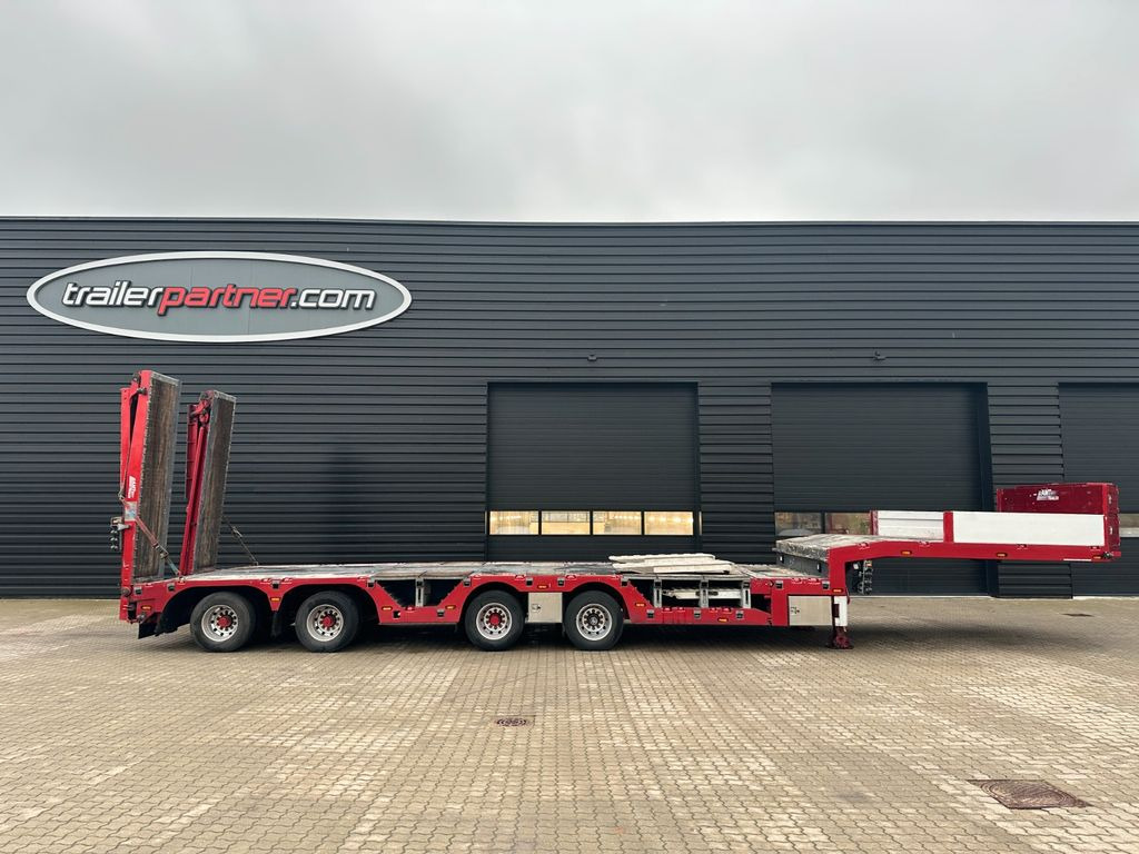 Emtech AMT 4 achs tieflader / radmulden / zwangslenkung Emtech AMT 4 achs tieflader / radmulden / zwangslenkung - Náves podvalník: obrázok 1 Emtech AMT 4 achs tieflader / radmulden / zwangslenkung Emtech AMT 4 achs tieflader / radmulden / zwangslenkung - Náves podvalník: obrázok 1