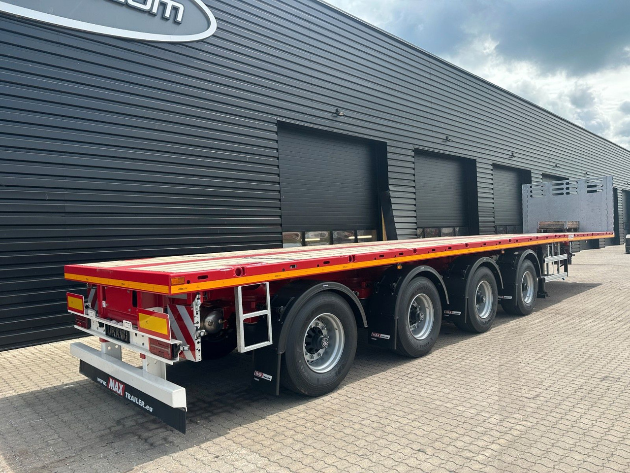 Faymonville Maxtrailer 4 achs tele auflieger / 29.000 mm - Plošinový/ Valníkový náves: obrázok 3 Faymonville Maxtrailer 4 achs tele auflieger / 29.000 mm - Plošinový/ Valníkový náves: obrázok 3