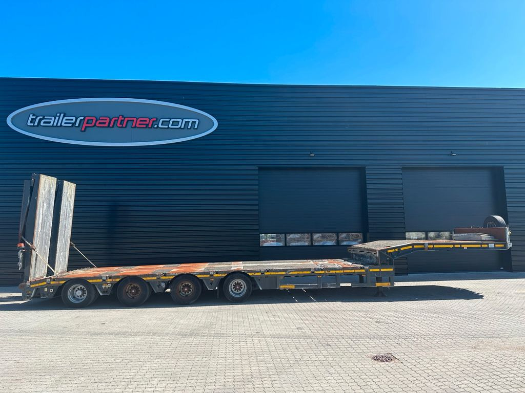 Faymonville Multimax 4 achs tieflader / ausziehbar Faymonville Multimax 4 achs tieflader / ausziehbar - Náves podvalník: obrázok 1 Faymonville Multimax 4 achs tieflader / ausziehbar Faymonville Multimax 4 achs tieflader / ausziehbar - Náves podvalník: obrázok 1