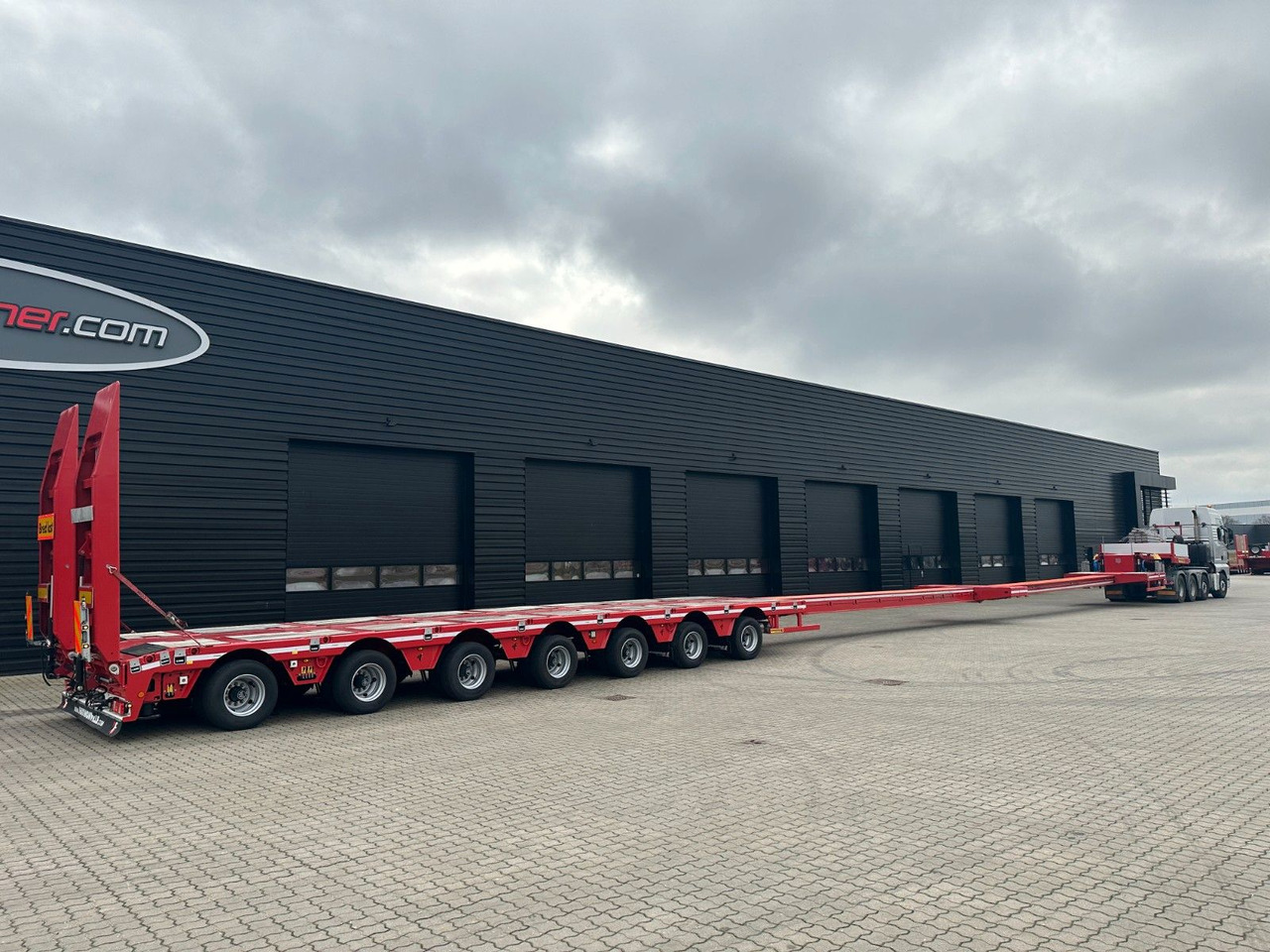 Faymonville Multimax 7 achs. tieflader / 2 x ausziehbar Faymonville Multimax 7 achs. tieflader / 2 x ausziehbar - Náves podvalník: obrázok 2 Faymonville Multimax 7 achs. tieflader / 2 x ausziehbar Faymonville Multimax 7 achs. tieflader / 2 x ausziehbar - Náves podvalník: obrázok 2