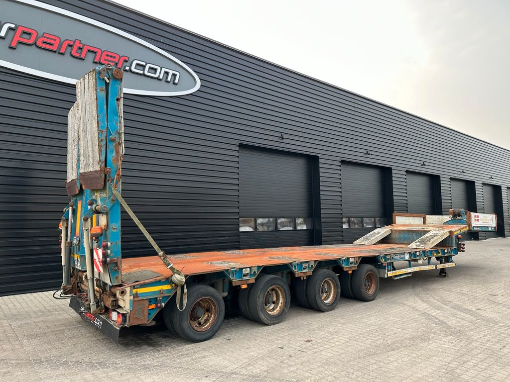 Goldhofer 4 achs tieflader / ausziehbar Goldhofer 4 achs tieflader / ausziehbar - Náves podvalník: obrázok 2 Goldhofer 4 achs tieflader / ausziehbar Goldhofer 4 achs tieflader / ausziehbar - Náves podvalník: obrázok 2