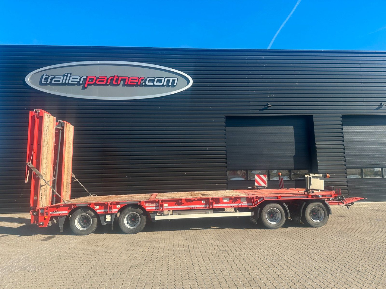 Nooteboom 4 achs anhänger / Doppelt rampen - Príves podvalník: obrázok 1 Nooteboom 4 achs anhänger / Doppelt rampen - Príves podvalník: obrázok 1