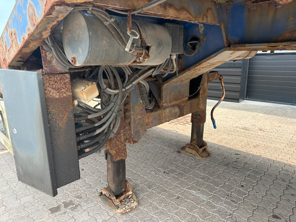 Nooteboom 4 achs tele / 3 x ausziehbar / 48.000 mm Nooteboom 4 achs tele / 3 x ausziehbar / 48.000 mm - Plošinový/ Valníkový náves: obrázok 5 Nooteboom 4 achs tele / 3 x ausziehbar / 48.000 mm Nooteboom 4 achs tele / 3 x ausziehbar / 48.000 mm - Plošinový/ Valníkový náves: obrázok 5