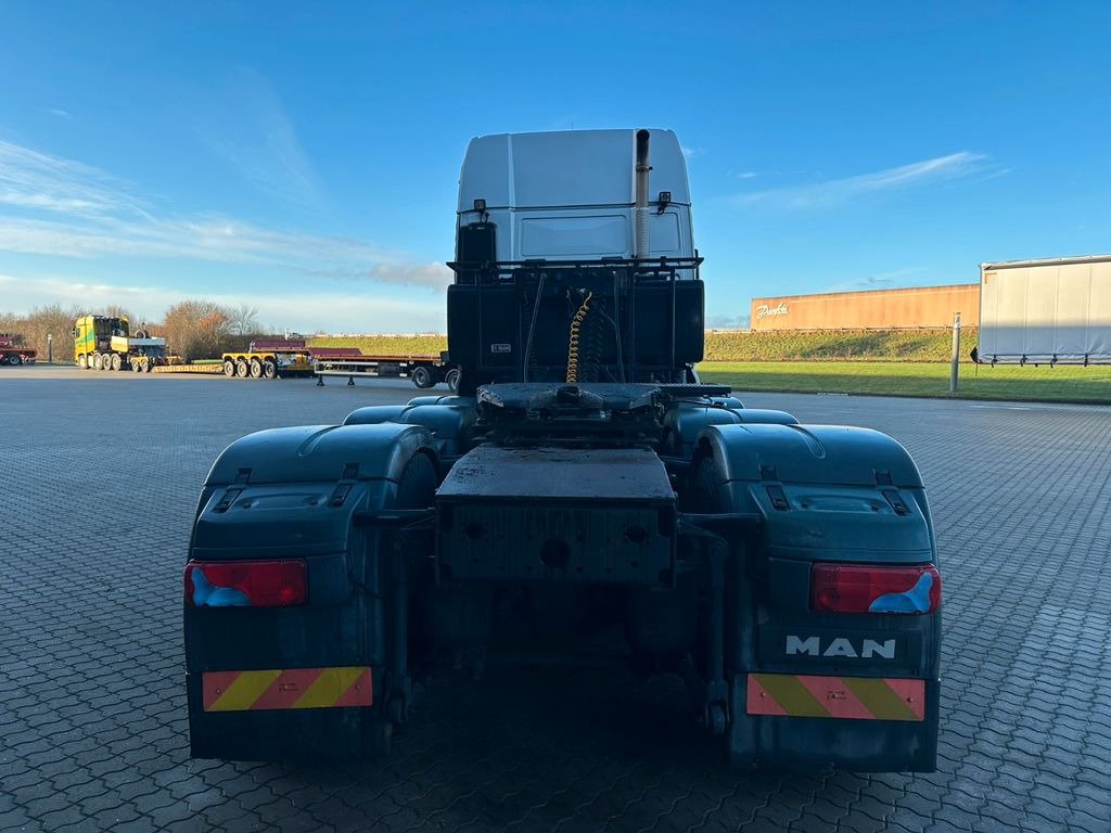 MAN TGX 41.540 8x4 MAN TGX 41.540 8x4 - Ťahač: obrázok 4 MAN TGX 41.540 8x4 MAN TGX 41.540 8x4 - Ťahač: obrázok 4