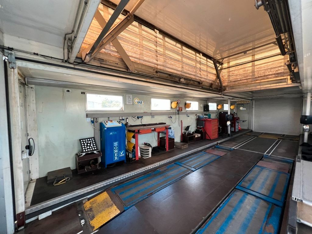 Ťahač Mercedes-Benz Atego 1328 LS 4x2 + Diagnose Auflieger Mercedes-Benz Atego 1328 LS 4x2 + Diagnose Auflieger: obrázok 13 Ťahač Mercedes-Benz Atego 1328 LS 4x2 + Diagnose Auflieger Mercedes-Benz Atego 1328 LS 4x2 + Diagnose Auflieger: obrázok 13