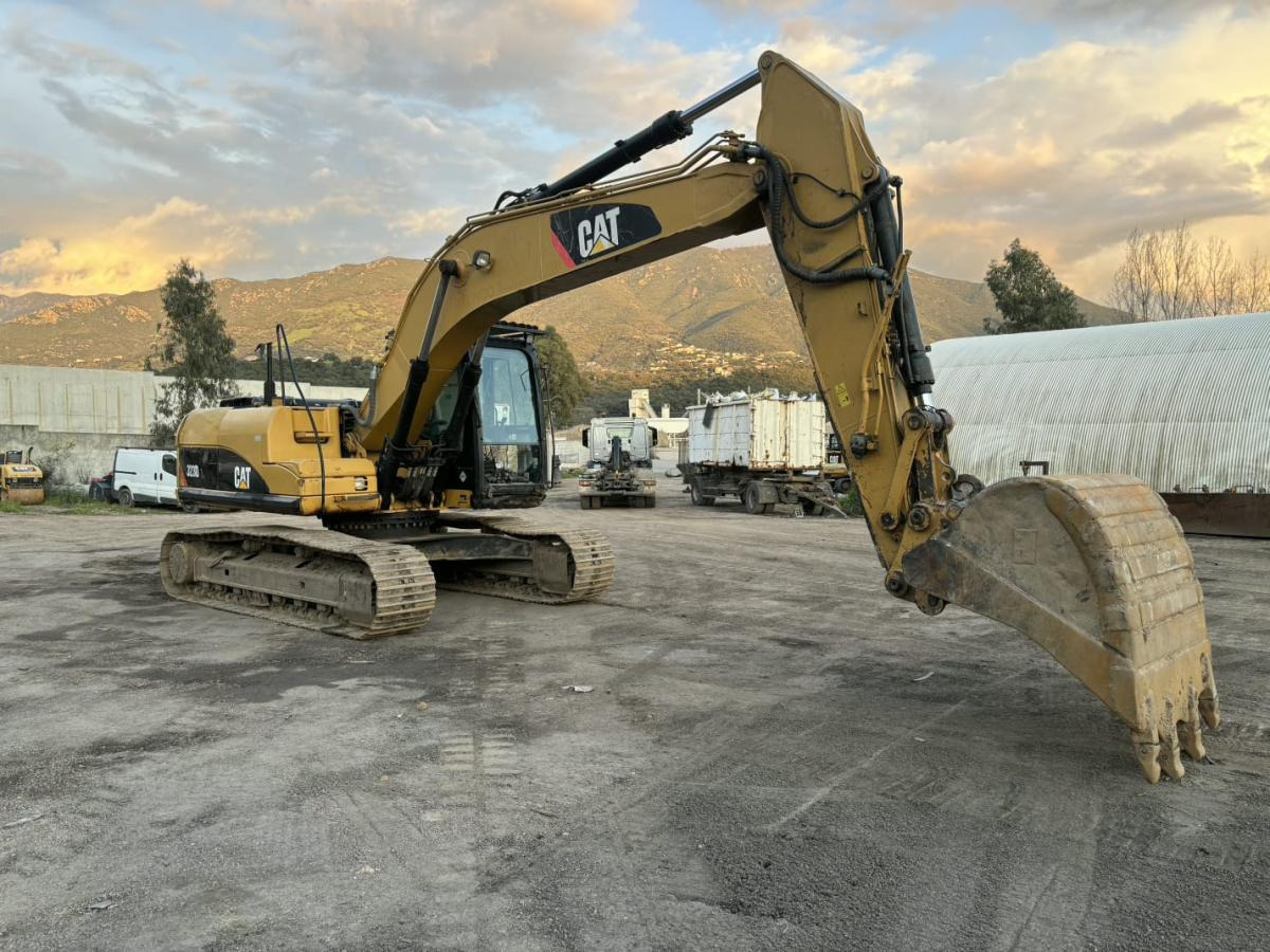 Caterpillar 323D - Pásové rýpadlo: obrázok 4 Caterpillar 323D - Pásové rýpadlo: obrázok 4