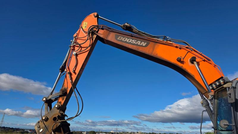 Doosan DX 225 LC - Pásové rýpadlo: obrázok 5 Doosan DX 225 LC - Pásové rýpadlo: obrázok 5