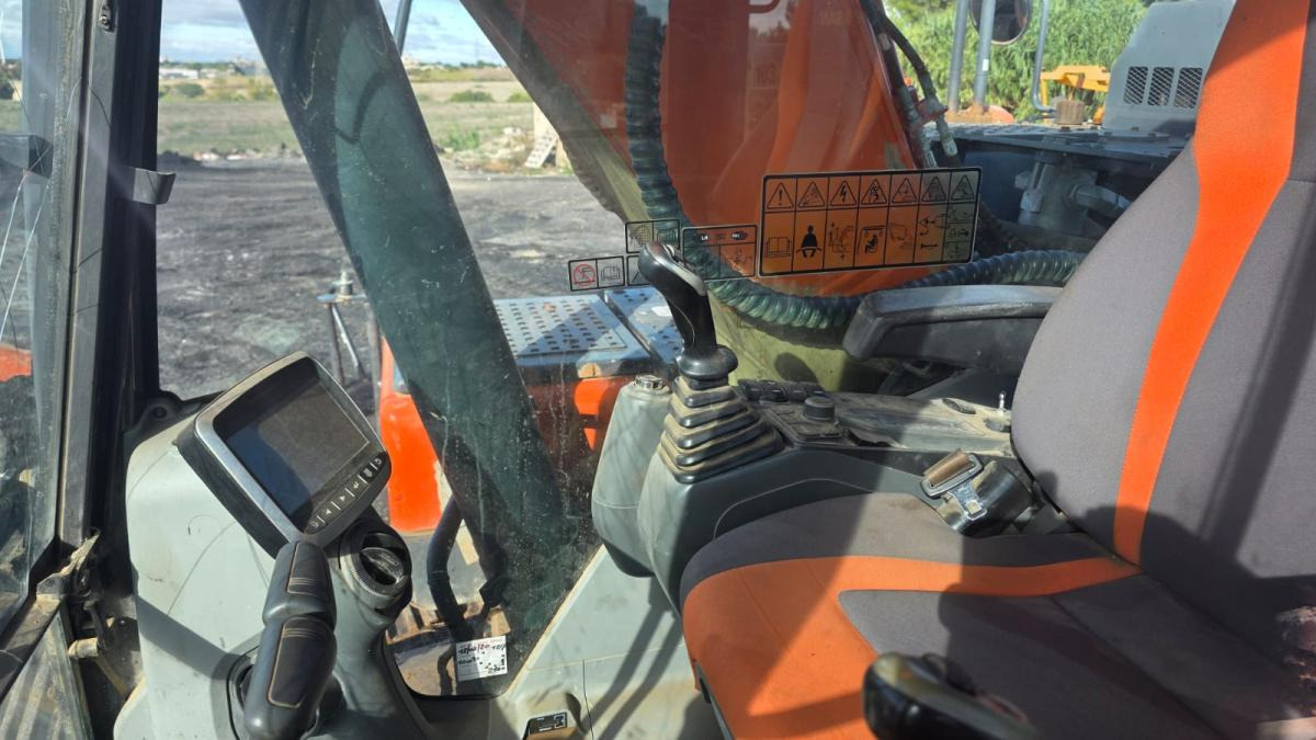 Pásové rýpadlo Doosan DX 225 LC: obrázok 6 Pásové rýpadlo Doosan DX 225 LC: obrázok 6