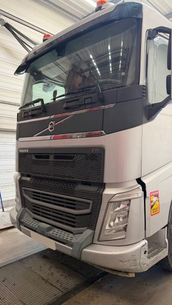 Volvo FH 500 - Ťahač: obrázok 3 Volvo FH 500 - Ťahač: obrázok 3