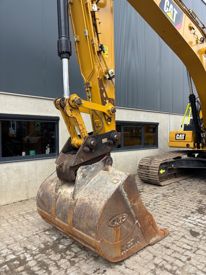 Pásové rýpadlo CAT 320 -- full options -- Made in Japan: obrázok 11