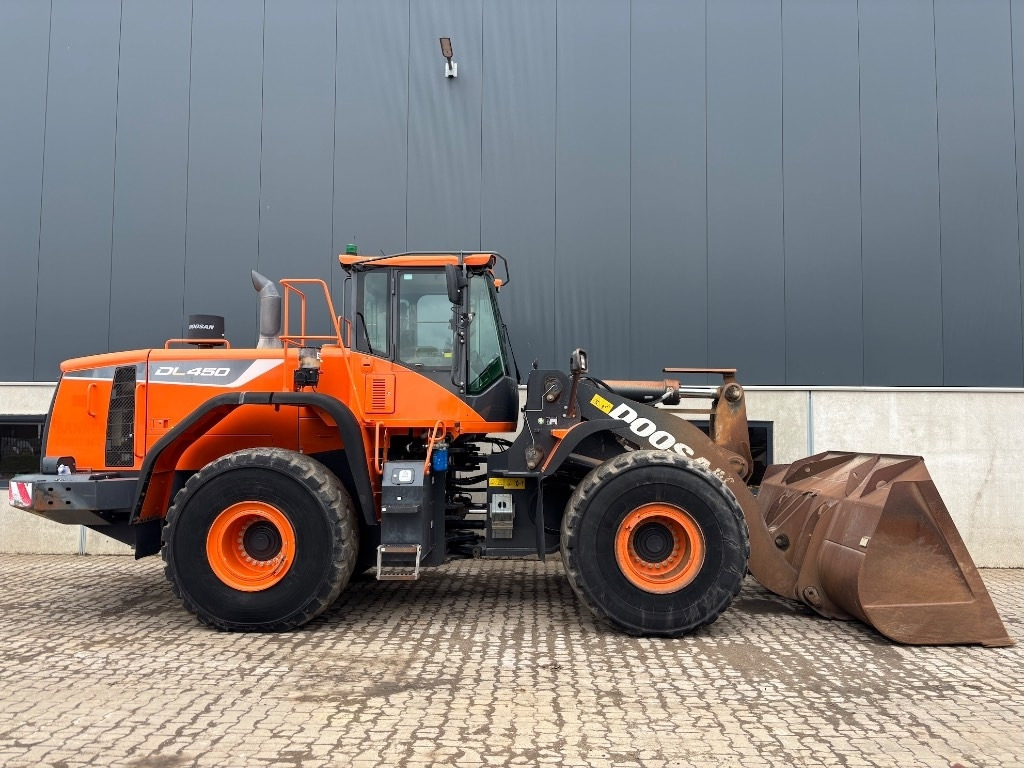 Kolesový nakladač Doosan DL 450-5 - DL 420 -: obrázok 6 Kolesový nakladač Doosan DL 450-5 - DL 420 -: obrázok 6