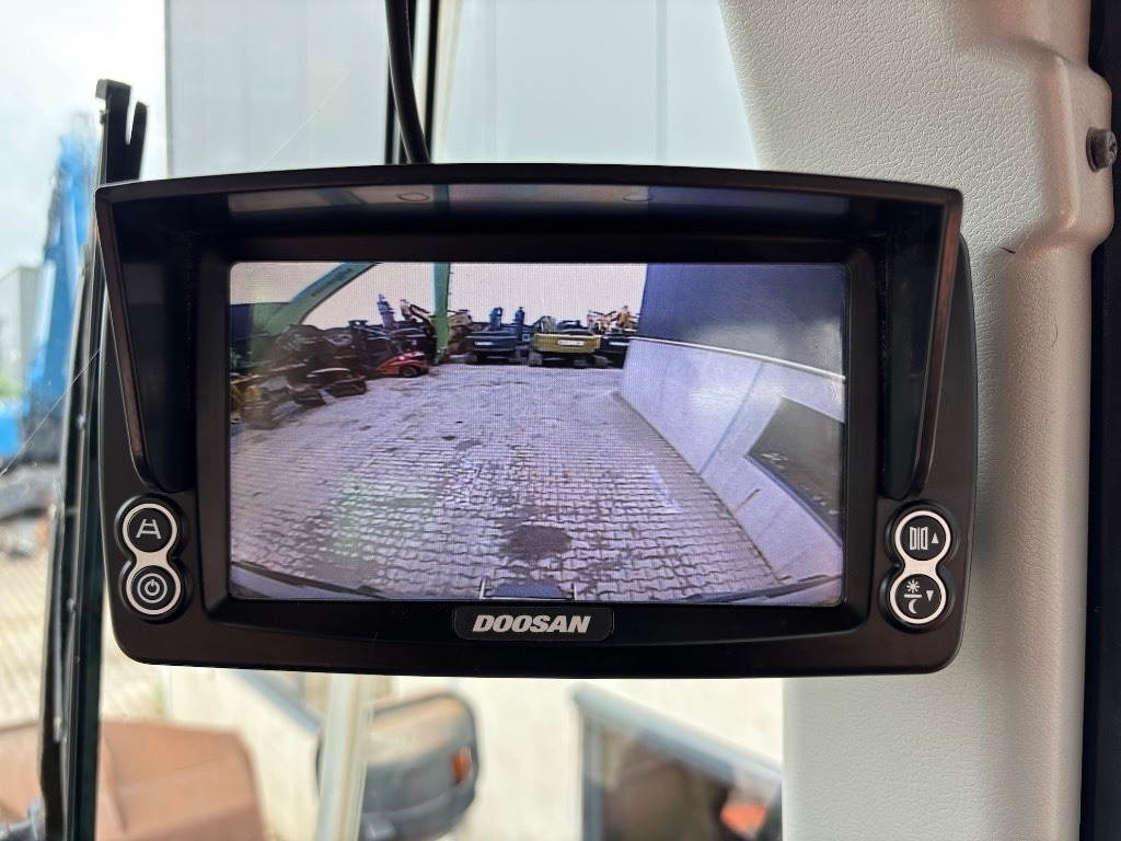 Kolesový nakladač Doosan DL 450-5 - DL 420 -: obrázok 15 Kolesový nakladač Doosan DL 450-5 - DL 420 -: obrázok 15